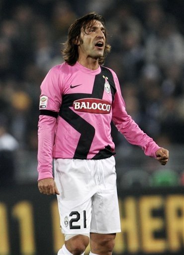 记者：因伤落选的马斯坦托诺仍加入阿根廷队的训练营（记者：因伤无缘名单的马斯坦托诺仍随阿根廷队集训）