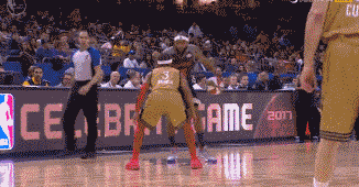 杜锋：3天3赛对体能考验比较大，全新的队友和战术磨合越来越好（杜锋：三天三赛体能压力不小，新队友与战术磨合日益顺畅）