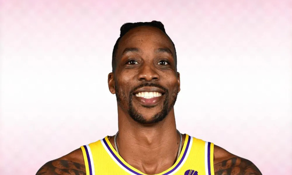 14扣12中！女排世俱杯朱婷彻底爆发，最不可思议一球诞生了（朱婷世俱杯火力全开：14扣12中，不可思议神球上演）