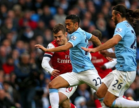 意媒：曼联只想纯租借梅努，球员本人愿意以此方式前往意甲（意媒：曼联只接受租借放行梅努，球员愿以租借身份赴意甲）