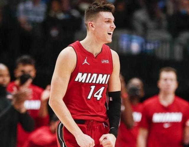 斯基拉：伊尔迪兹要求600万欧年薪，尤文可能报价500万加奖金（斯基拉：伊尔迪兹要价600万欧年薪，尤文或仅出500万欧+奖金）