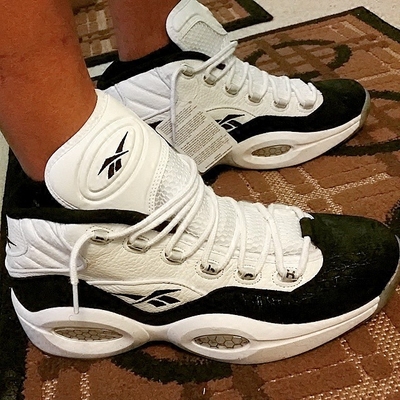 皇马后卫伤6个停2个，下轮西甲或只有2名正印一线队后卫可用（皇马后防告急：6伤2停，下轮西甲恐仅两名一线队正牌后卫可出战）