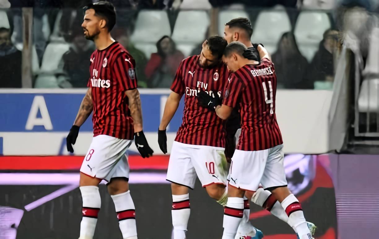 意媒：卢卡库已经在健身房单独训练，预计意超杯半决赛复出（意媒称卢卡库已在健身房恢复单独训练，意超杯半决赛有望回归）