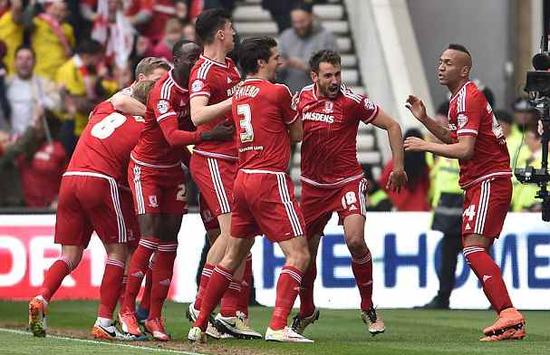 阿卡和辛纳遭到ATP巨额罚款，两人均损失数百万美元（ATP重罚阿卡与辛纳，二人各自损失数百万美元）