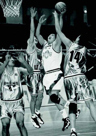 摩纳哥后卫特泽：真正的博格巴回来了，他有能力重返国家队（摩纳哥后卫特泽：博格巴找回状态，具备重返国家队的实力）