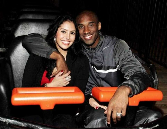 索博斯洛伊：萨拉赫是我的朋友，但这是他和俱乐部之间的事（索博斯洛伊：萨拉赫是好友，此事应由他与俱乐部解决）