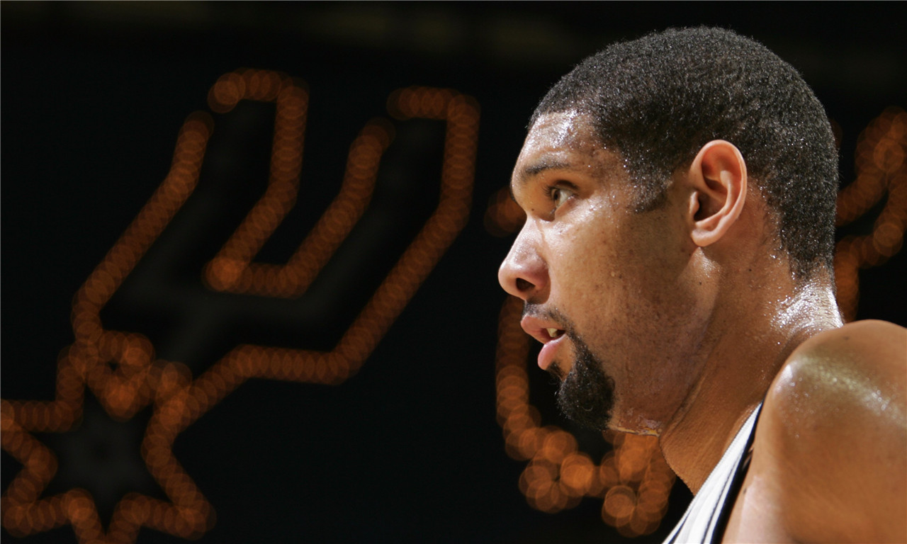 12月19日NBA看点：十二场比赛同日打，杨瀚森归队战国王（12月19日NBA焦点：12场同时开打，杨瀚森复出对阵国王）