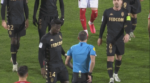 内马尔德转身价进一步下跌，巅峰时曾达到1.8亿如今仅为1000万（内马尔转会身价再度缩水：巅峰1.8亿，如今仅1000万）