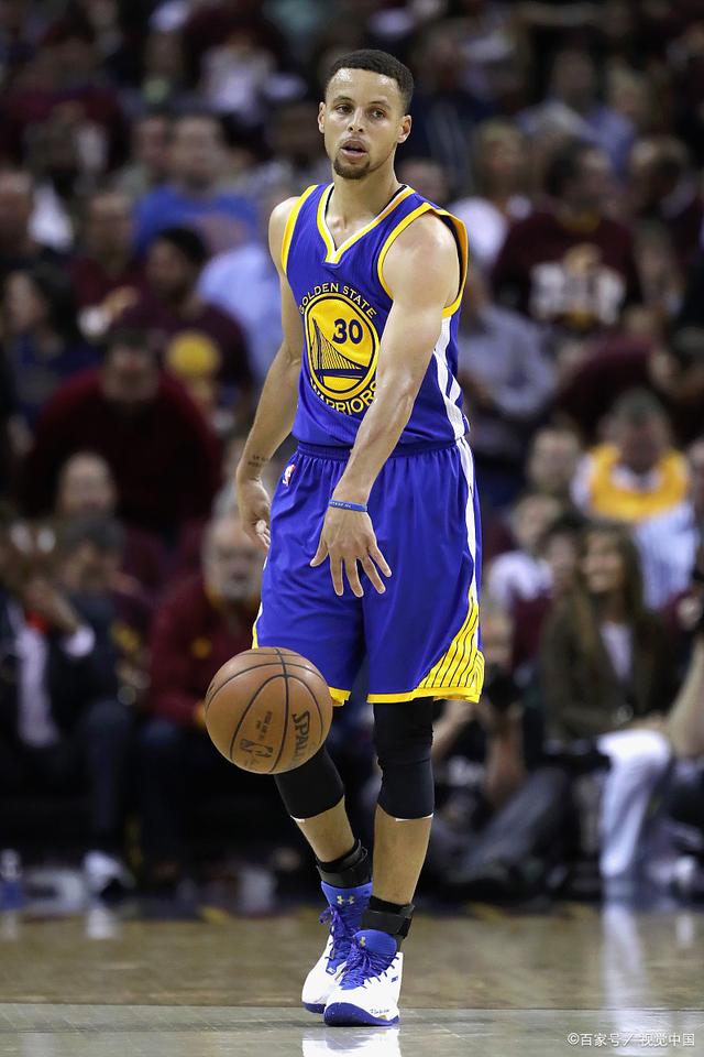 申花连续两个赛季在亚冠输给柔佛，共丢6球、仅打进1球（申花亚冠连两季负柔佛：被灌6球仅入1球）