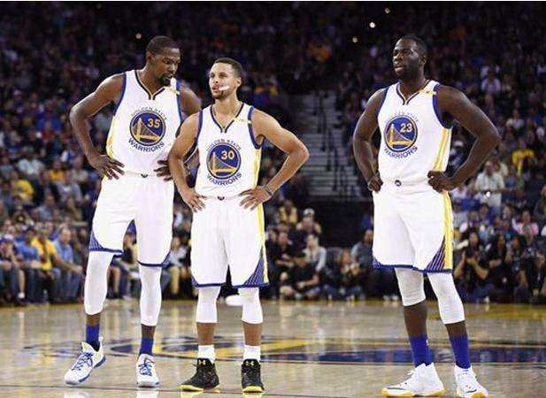 前裁判：米兰确实不该被判点球，但主裁判给的理由有问题（前裁判称：米兰点球不应判，主裁解释存疑）