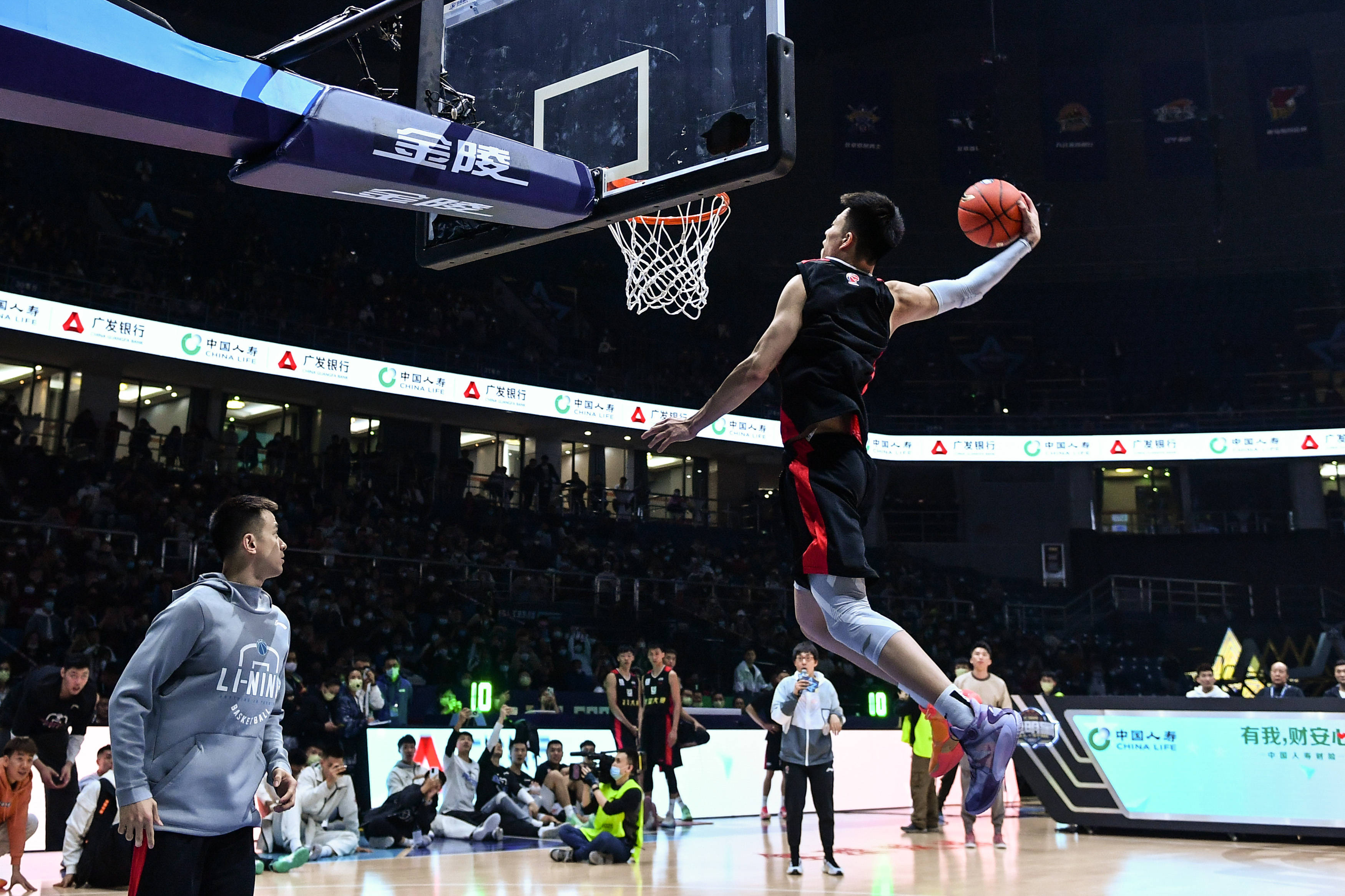 TyC：迈阿密国际明年初将在哥伦比亚、厄瓜多尔等地踢友谊赛（TyC：迈阿密国际明年初将赴哥伦比亚、厄瓜多尔等国进行热身赛）